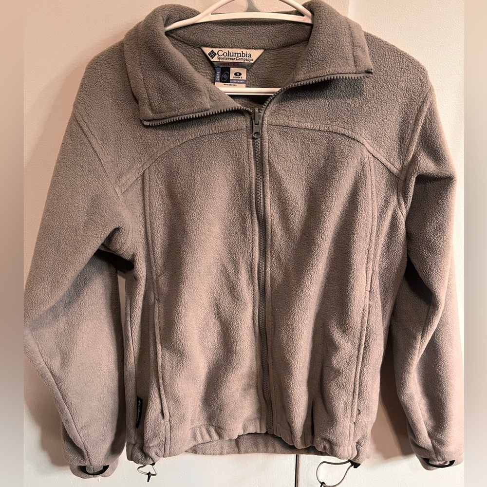 comfy Columbia sweater!